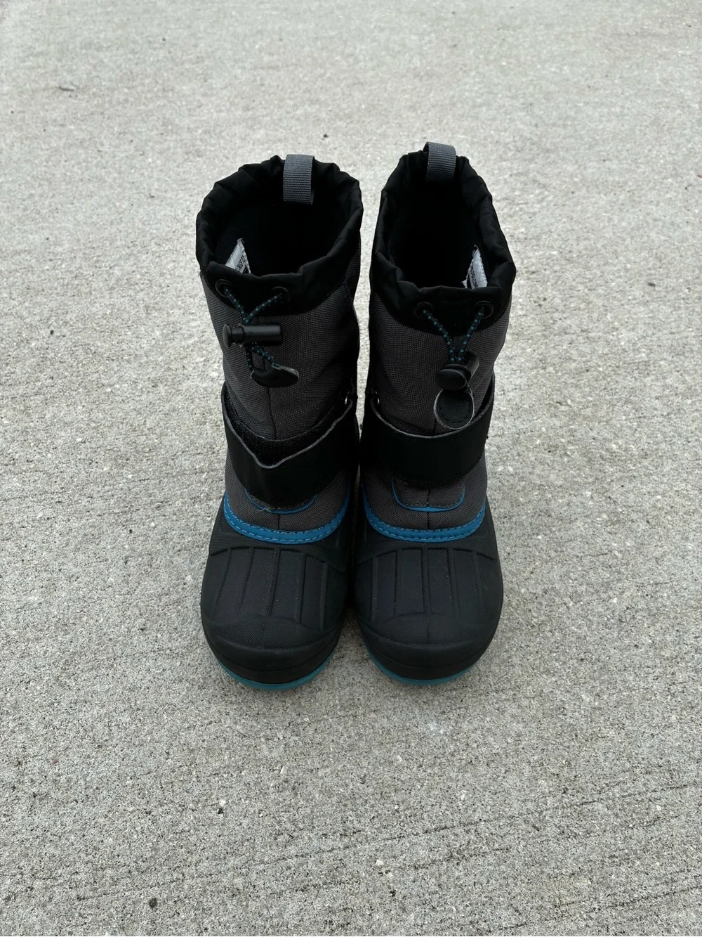 Cat and Jack Black Grey Blue Winter Snow Boots Toddler Kid Size 13